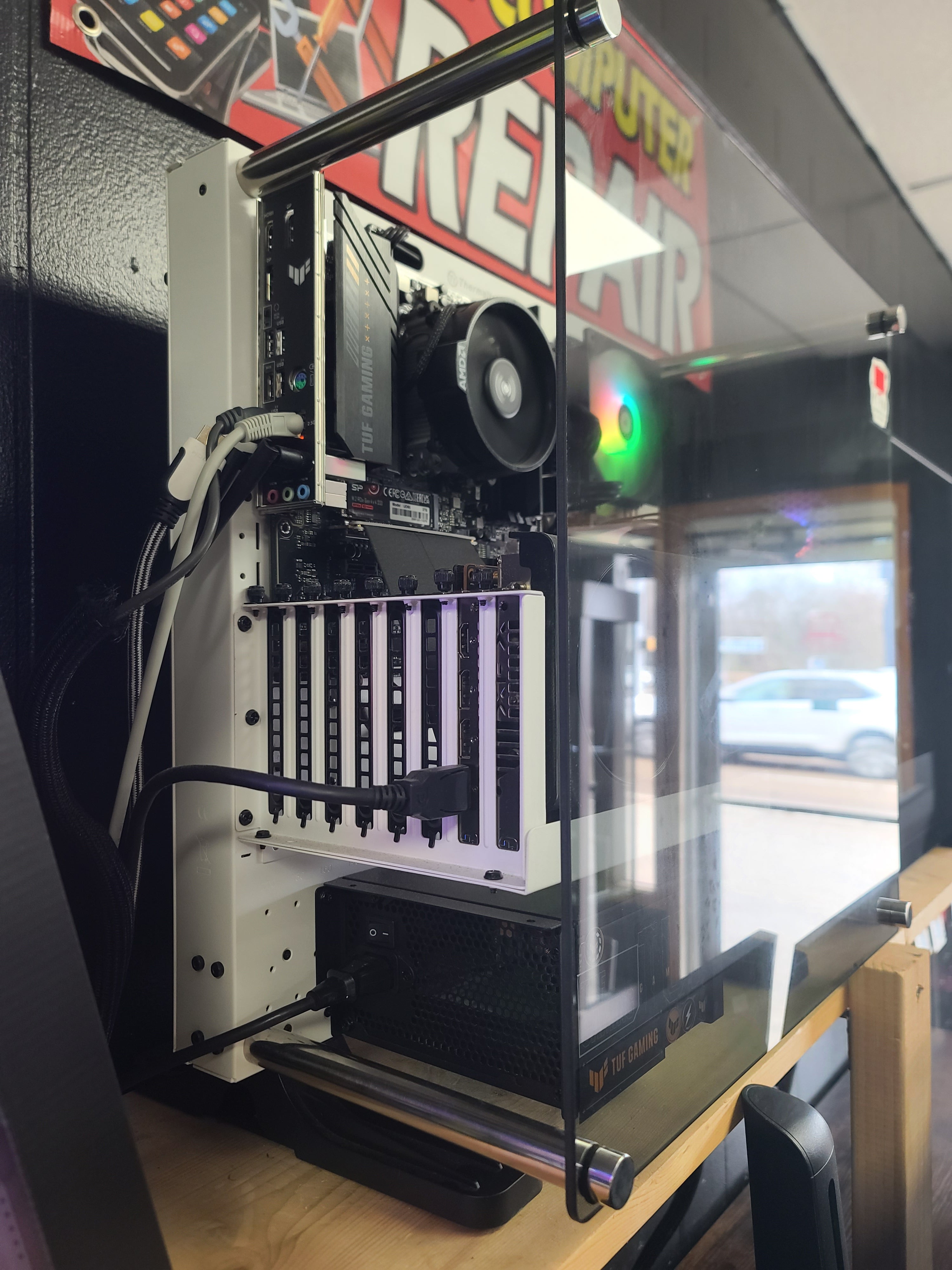 Gaming PC Ryzen 7600 Radeon 6800XT