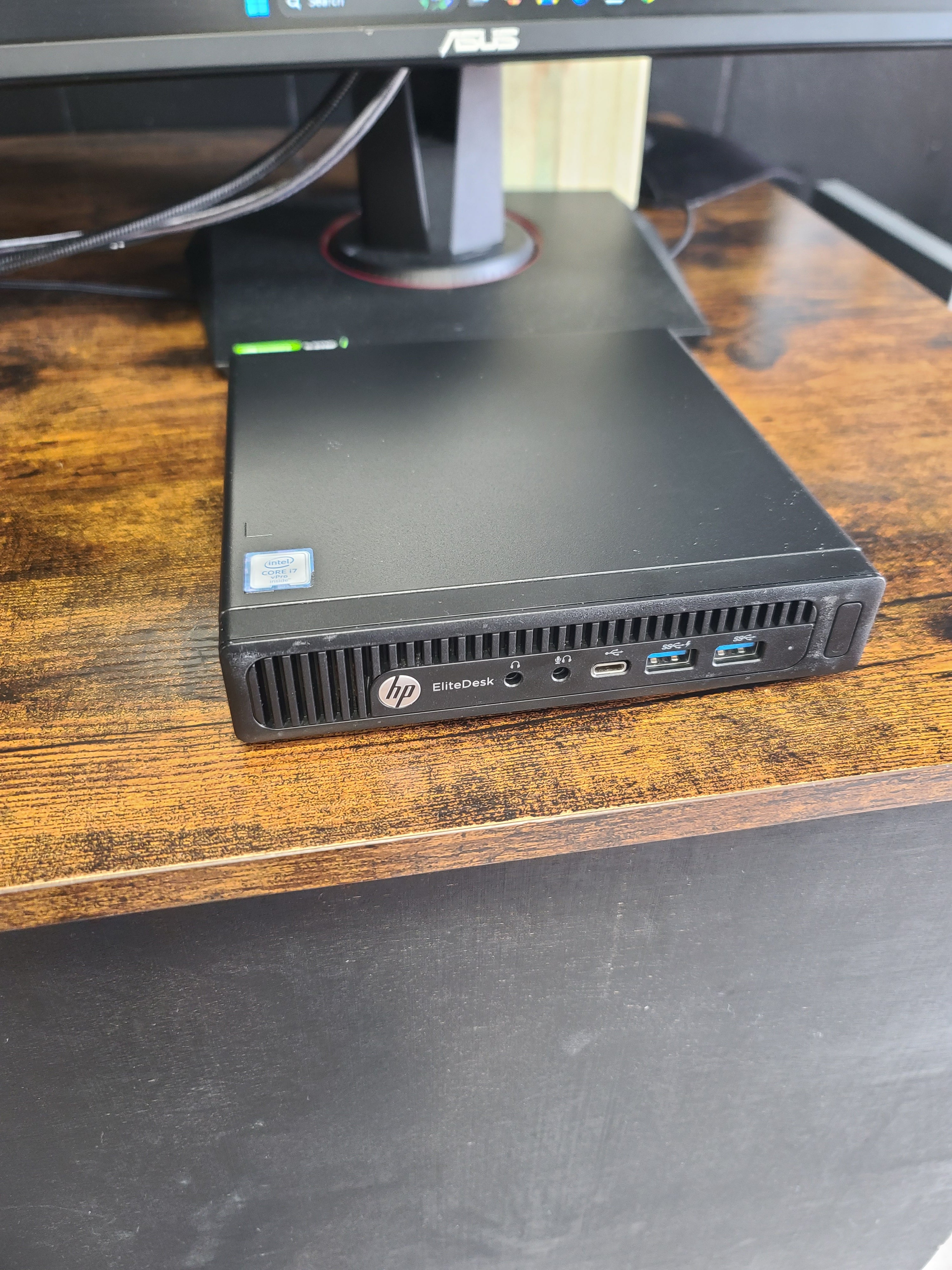 HP EliteDesk